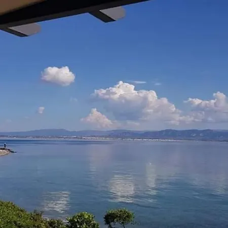 Christina Luxury Limni Vouliagmenis