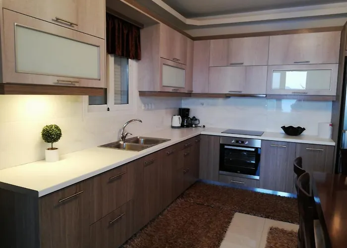 Christina Luxury Vouliagmeni Lake