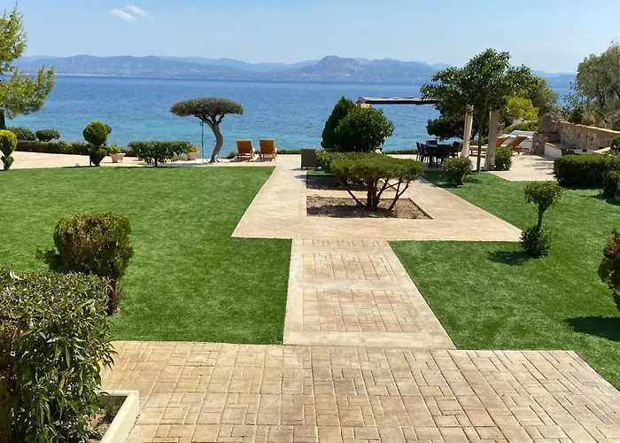 Christina Luxury Villa *